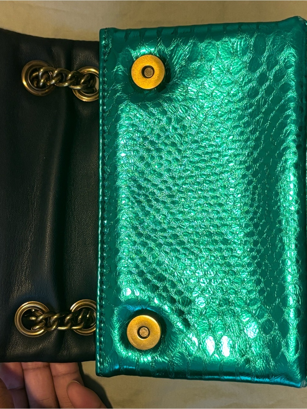 Kurt Geiger Metallic snake print Emerald Green mini Bag with brushed Gold Chain - Picture 4 of 10